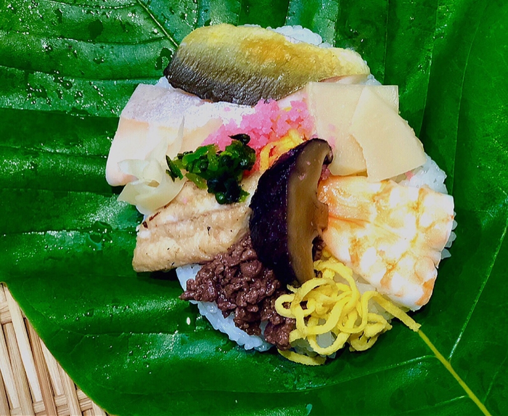 寿司幸の朴葉寿司